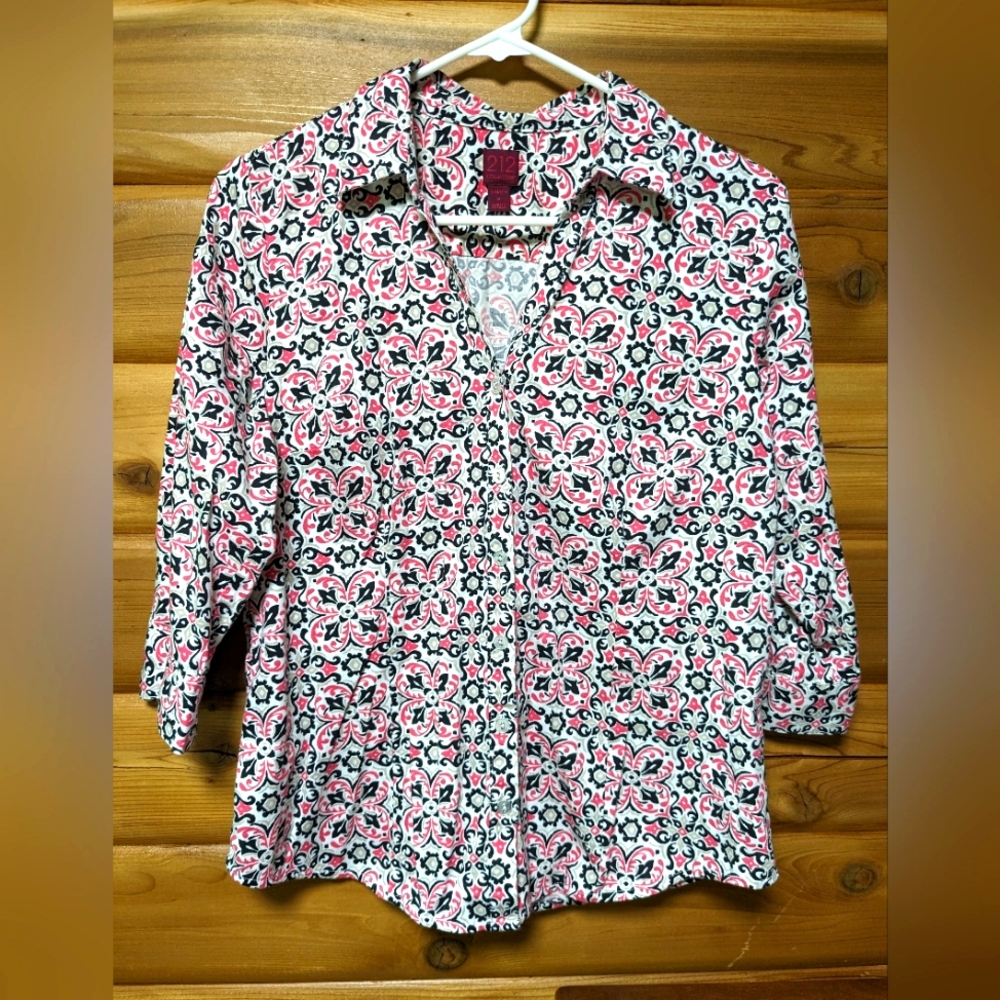 Women's 3/4 sleeve blouse, Medium